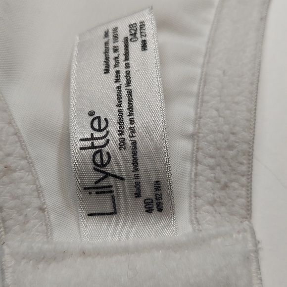 Lilyette Comfort Lace Minimizer White Women’s Bra 40D - Picture 6 of 7